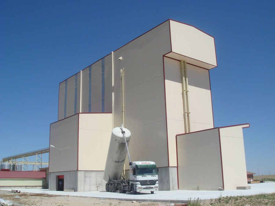 Poultry feed mill in Segovia, Spain