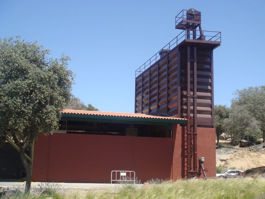Cattle feed mill in Madrid, Spain